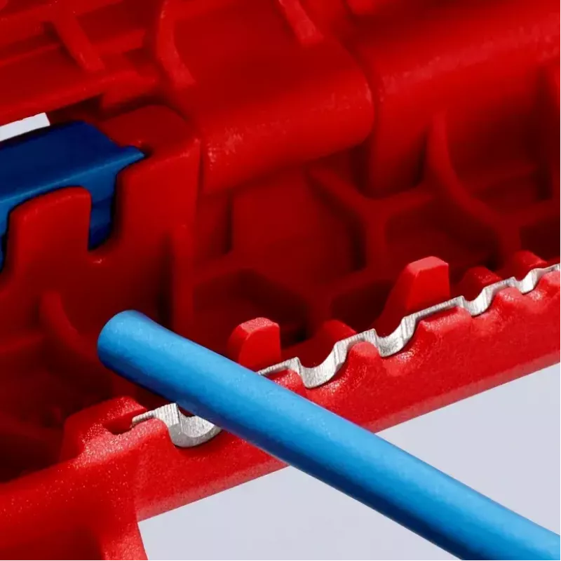 Pelacables Knipex ErgoStrip 16 95 02 SB