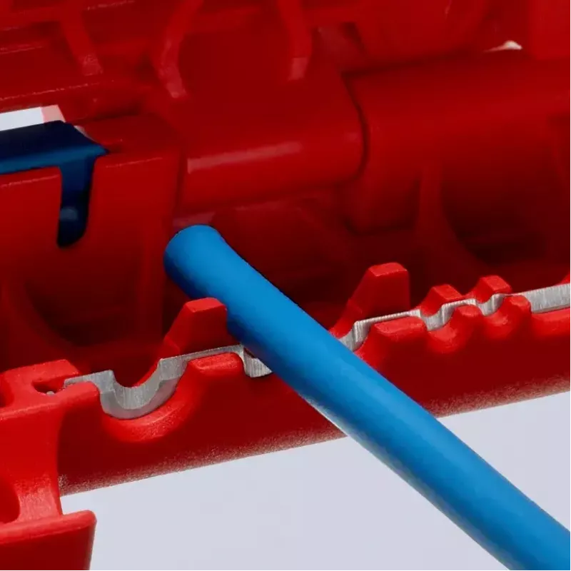 Pelacables Knipex ErgoStrip 16 95 02 SB