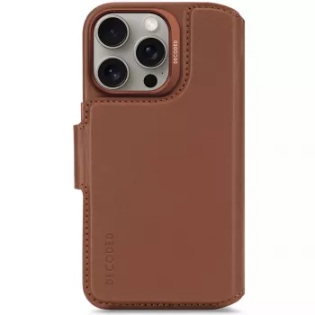Decoded funda para móvil con cartera de piel desmontable para iPhone 16 Pro – marrón, piel auténtica, microfibra, pantalla de 6,3 pulgadas, 3 compartimentos para tarjetas