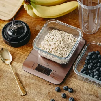 Báscula de cocina electrónica Adler AD 3183 — capacidad 5 kg, precisión 1 g, superficie de pesaje de acero inoxidable, color cobre