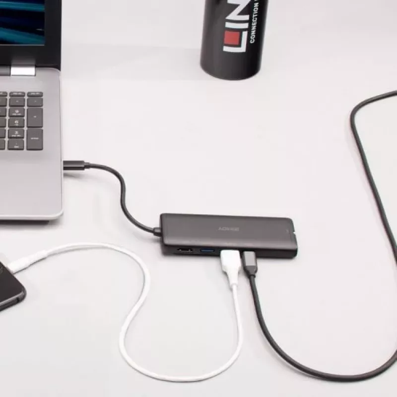 Estación de acoplamiento mini USB-C para portátil Lindy DST-Mini con soporte 4K y carga pass-through de 100W