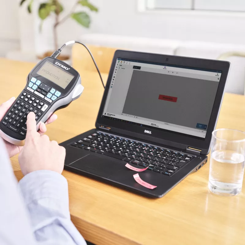 DYMO LabelManager 420P set de impresora de etiquetas de alto rendimiento con batería y portátil | teclado ABC con 4 rollos de etiquetas D1 y maletín de transporte