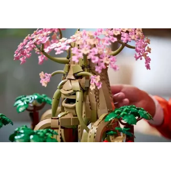 Set LEGO The Legend of Zelda Gran Árbol Deku 2 en 1 (77092) — 2500 piezas, 4 minifiguras, 330 mm de altura