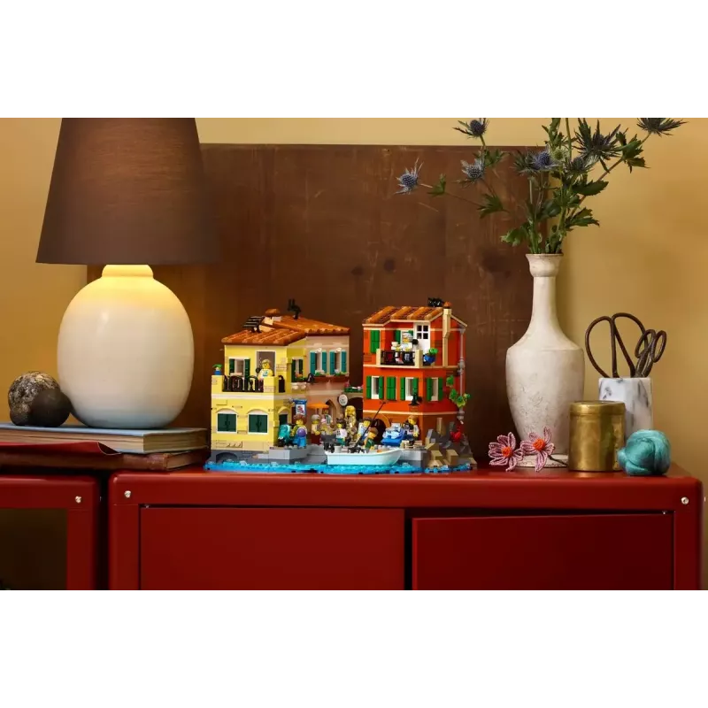 Set de construcción LEGO Ideas 21359 Riviera italiana, 3251 piezas, 10 minifiguras, a partir de 18 años