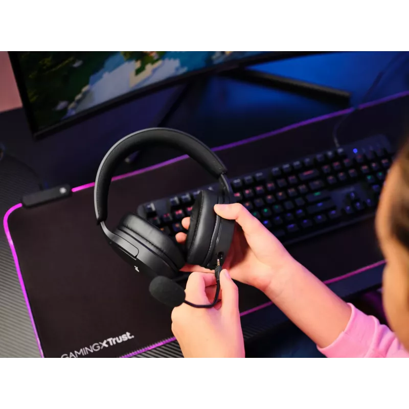Auriculares Trust GXT 491 Fayzo con cable e inalámbricos diadema gaming USB Type-C Bluetooth negro