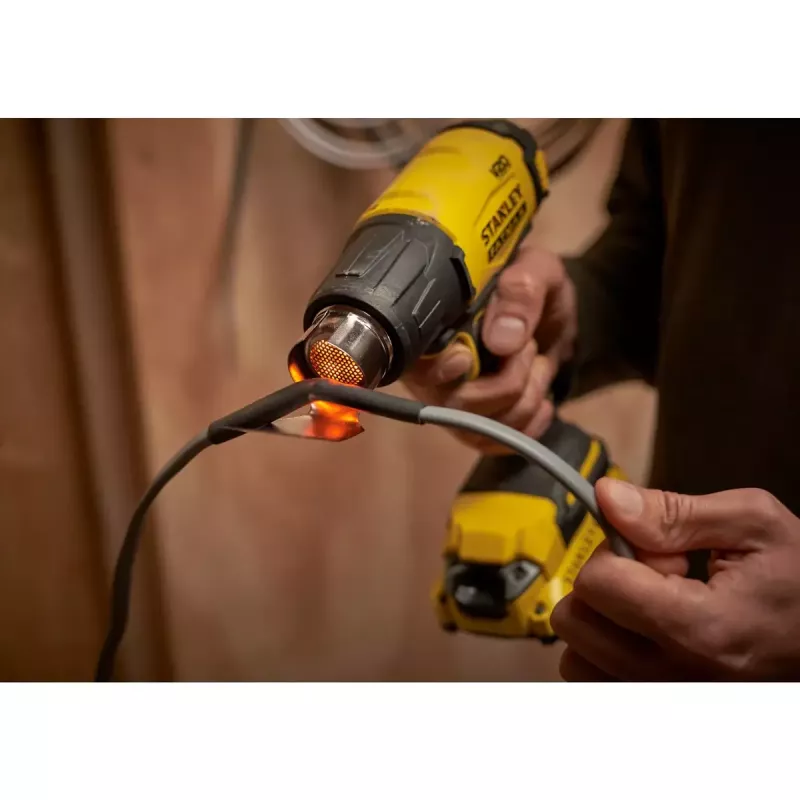 Pistola de aire caliente Stanley FATMAX SFMCE530B-XJ