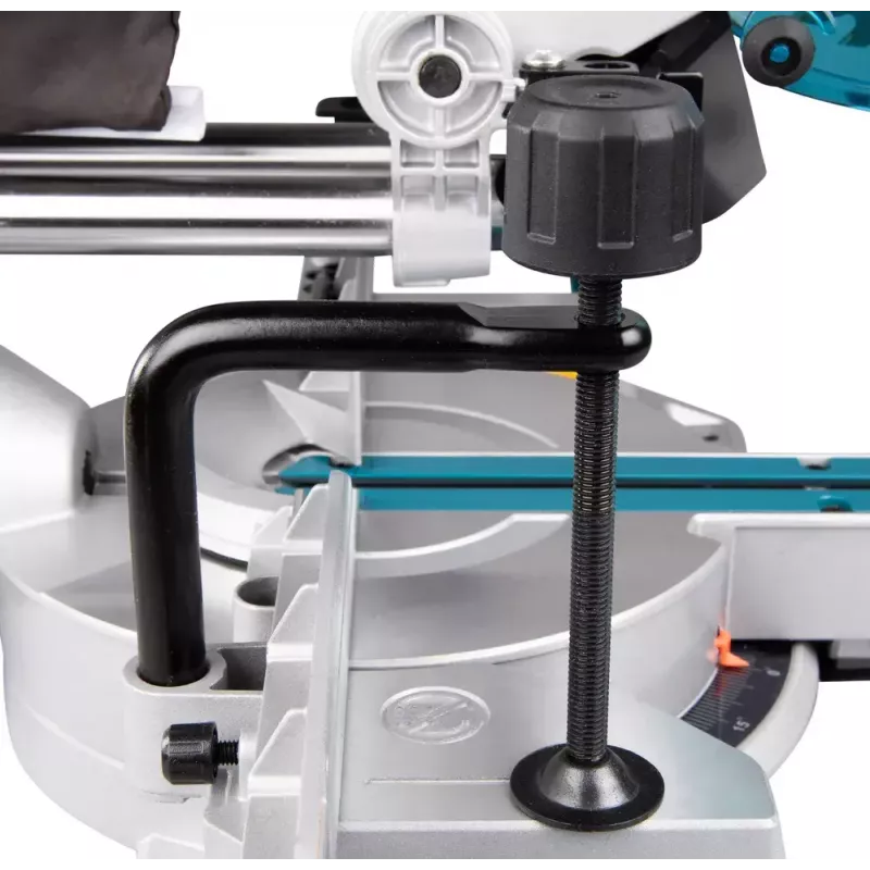 Ingletadora y tronzadora Makita LSO816F — Ingletadora y tronzadora Makita LSO816F, con cable, modelo LS0816F