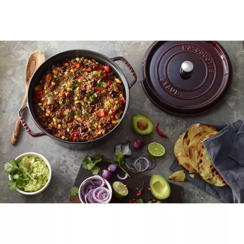 Cacerola redonda de hierro fundido Staub La Cocotte 6,7 l, 28 cm de diámetro