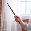 Spin Master Wizarding World Harry Potter varita auténtica de Albus Dumbledore con soporte de Hogwarts, para juegos de rol, de plástico, a partir de 14 años