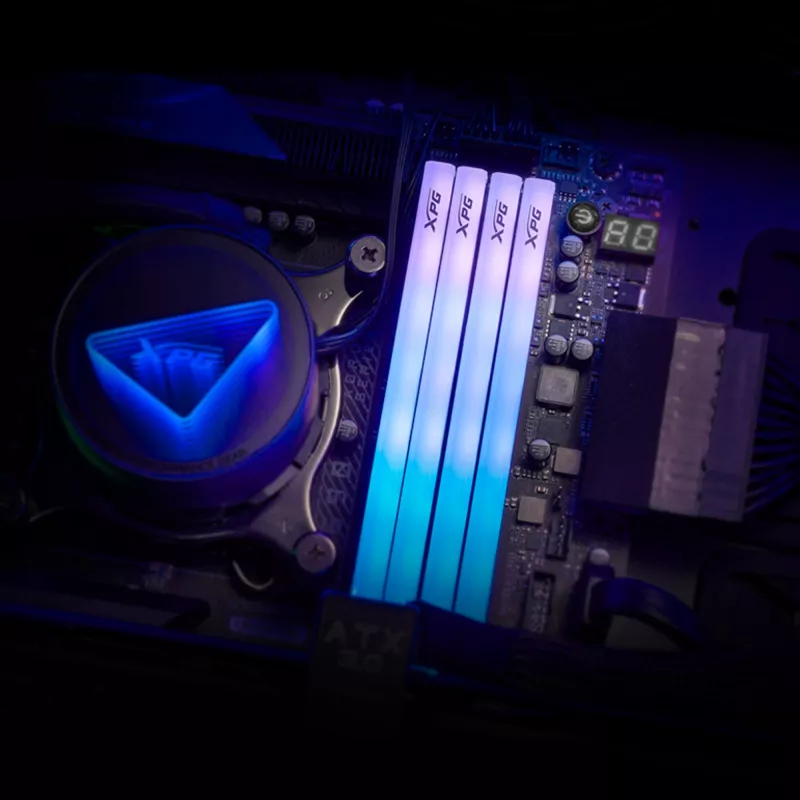 Módulo de memoria ADATA LANCER BLADE RGB DDR5 16 GB 6000 MHz