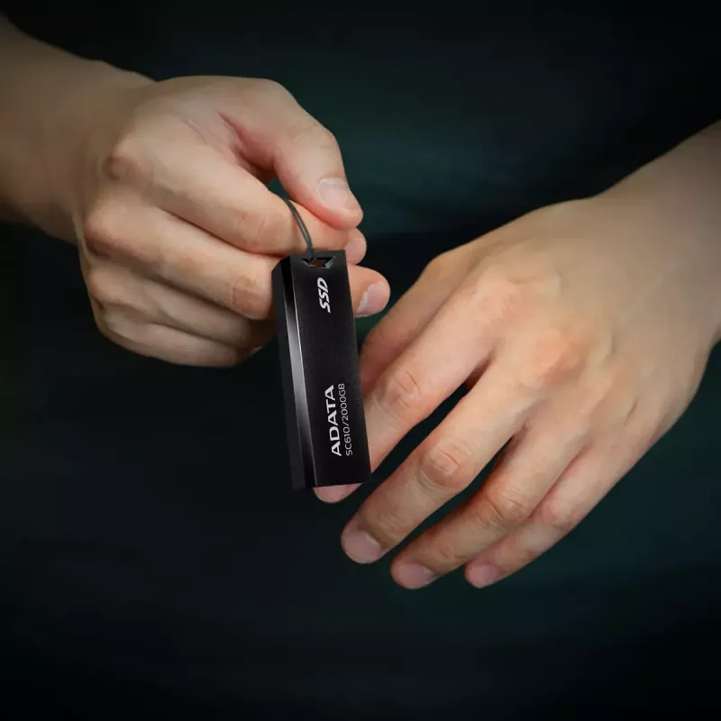 Memoria flash USB ADATA SC610 500 GB USB Type-A 3.2 Gen 2 (10 Gbit/s) 550/500 MB/s, negra