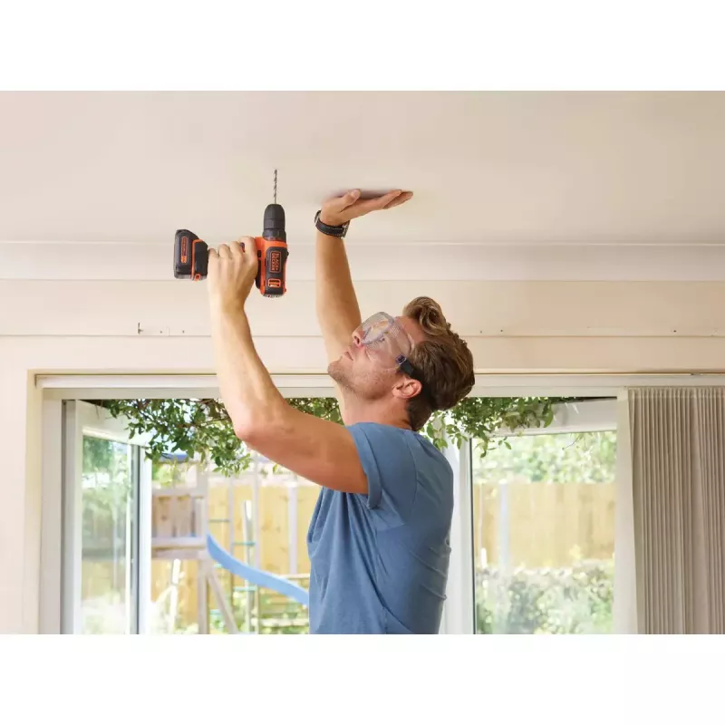 Taladro con empuñadura de pistola Black & Decker BDCDD12-QW, sin llave, 1.5 Ah