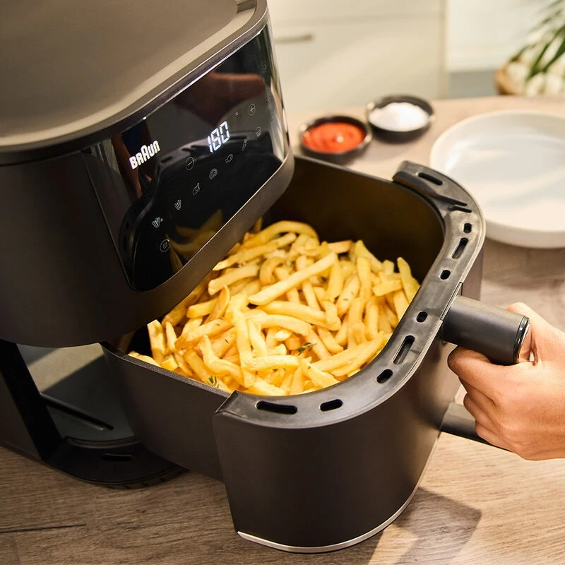 Freidora de aire Braun Household MultiFry 5 HF5030 — 1700 W, cesta de 6,0 l, negro/plata
