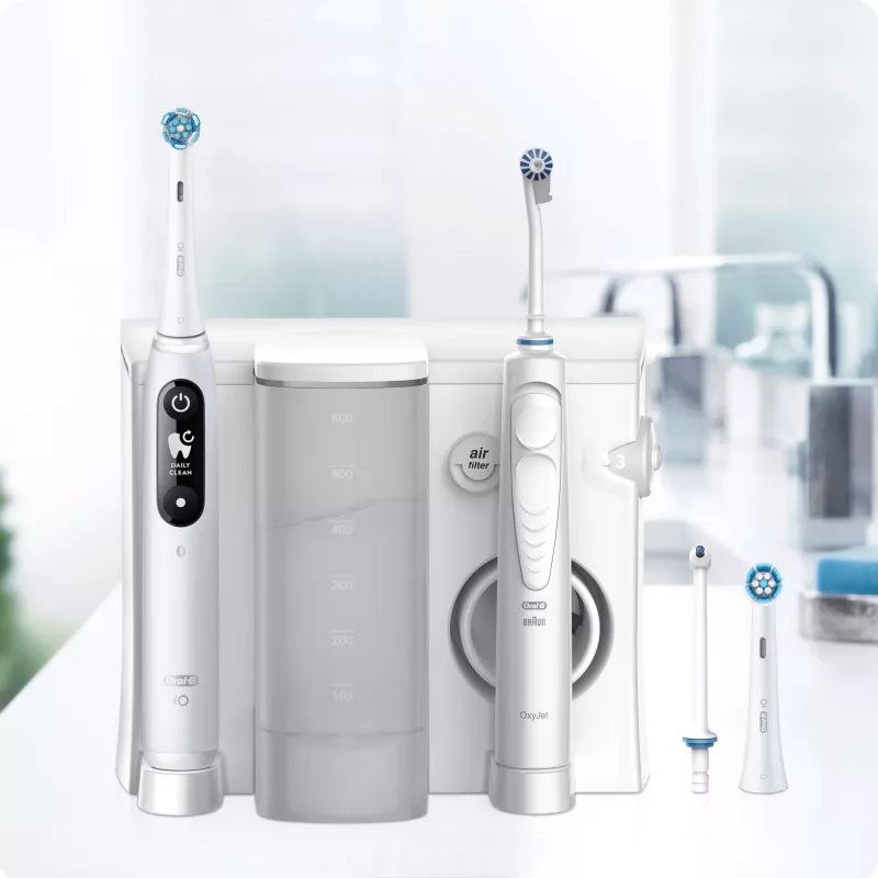 Oral-B iO6 cepillo de dientes eléctrico con irrigador bucal OxyJet, blanco