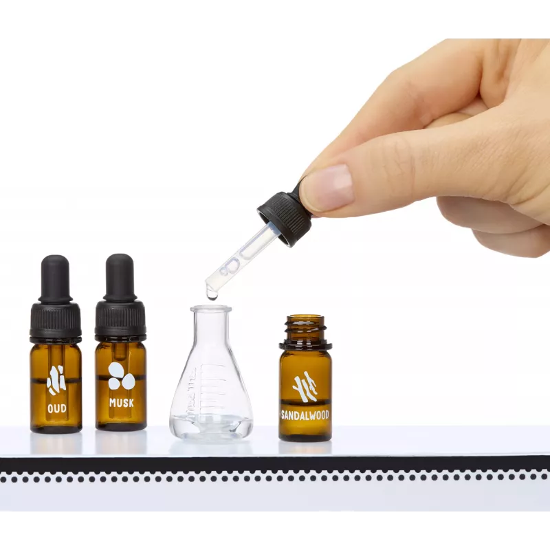 Miniverse Make It Mini Fragrances en PDQ, set de creación de perfumes para niños, 8 año(s), multicolor