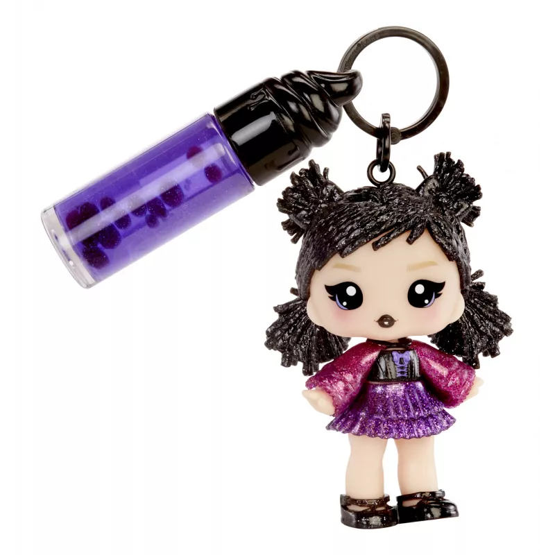 MGA Entertainment Yummiland muñeca con brillo de labios Sour Sweeties - Blake Licorice