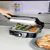 Parrilla de contacto CECOTEC Rock'nGrill 2000 — 2000 W, rectangular, negra/acero inoxidable, termostato ajustable, 340×330×130 mm