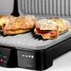 Parrilla de contacto CECOTEC Rock'nGrill 2000 — 2000 W, rectangular, negra/acero inoxidable, termostato ajustable, 340×330×130 mm