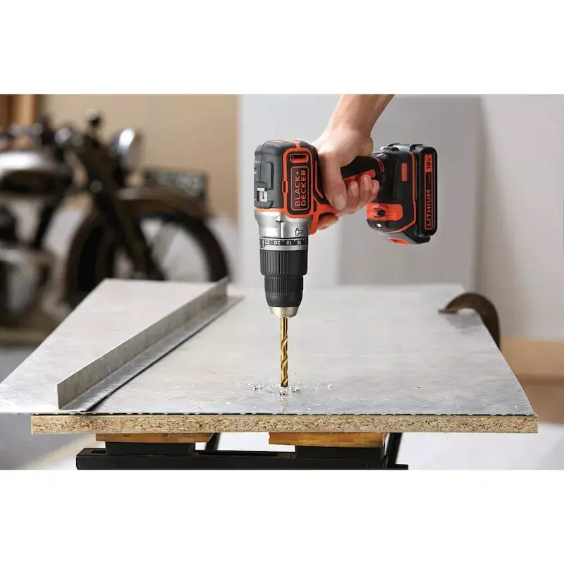 Taladradora Black & Decker BL188K-QW