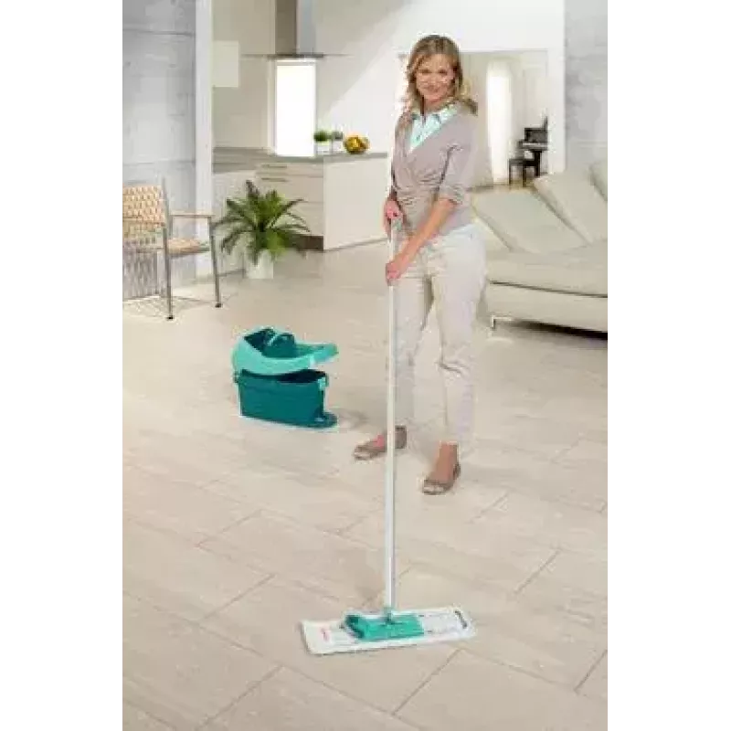 Cubo con sistema de fregado Leifheit 55076 — escurridor ergonómico, gran capacidad, verde