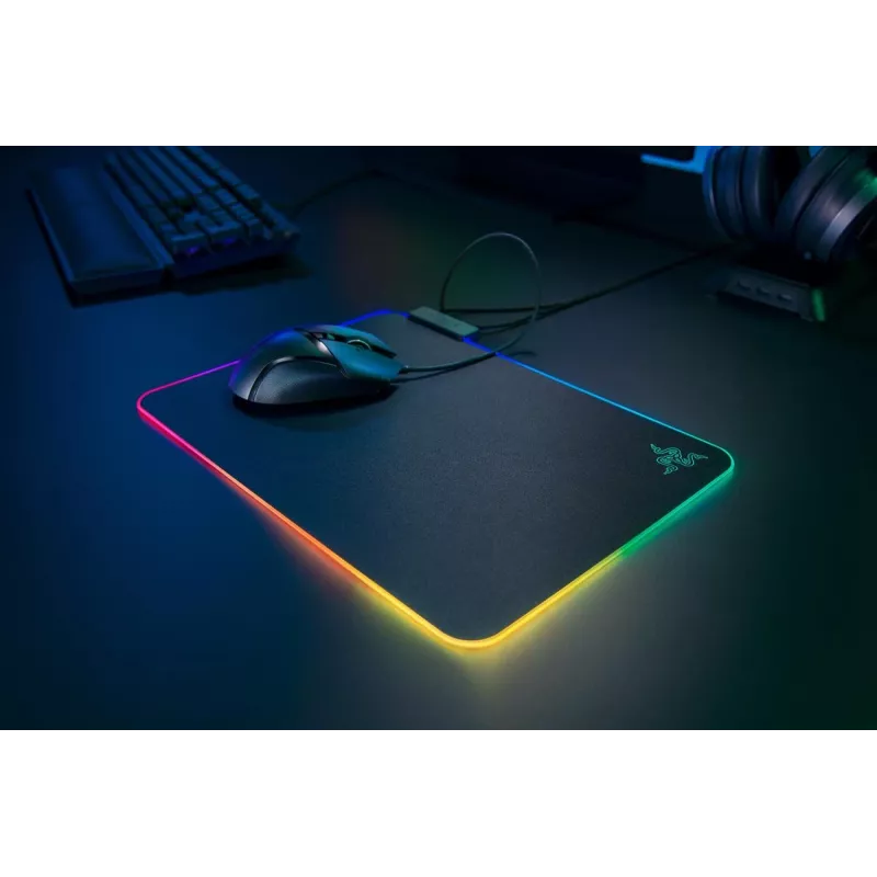 Alfombrilla gaming RAZER Firefly V2 negra