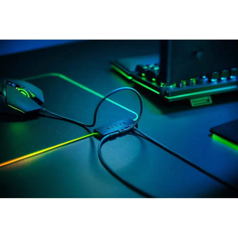 Alfombrilla gaming RAZER Firefly V2 negra
