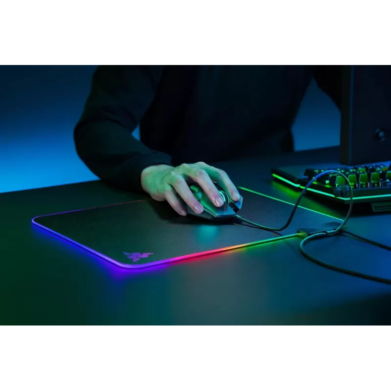 Alfombrilla gaming RAZER Firefly V2 negra