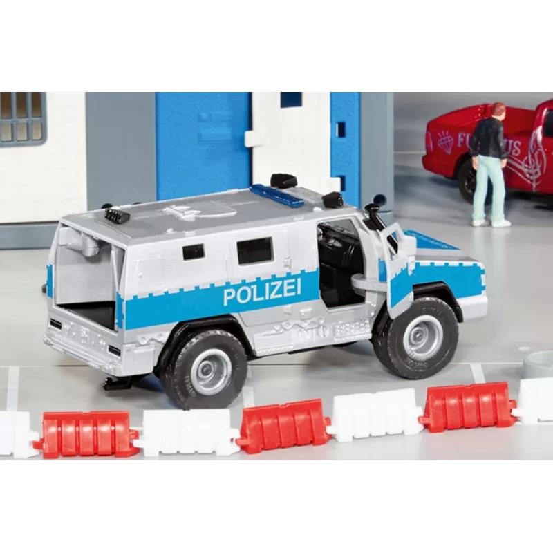 Siku Rheinmetall MAN Survivor R Coche de policía a escala Montado 1:50