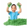 Kinetic Sand, 2 libras de arena de juego verde, juguetes sensoriales moldeables para niños, bolsa resellable (el envase puede variar), para niños a partir de 3 años