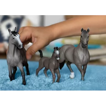schleich HORSE CLUB yegua Selle Français, 5 años, caballos, negro, gris, plástico