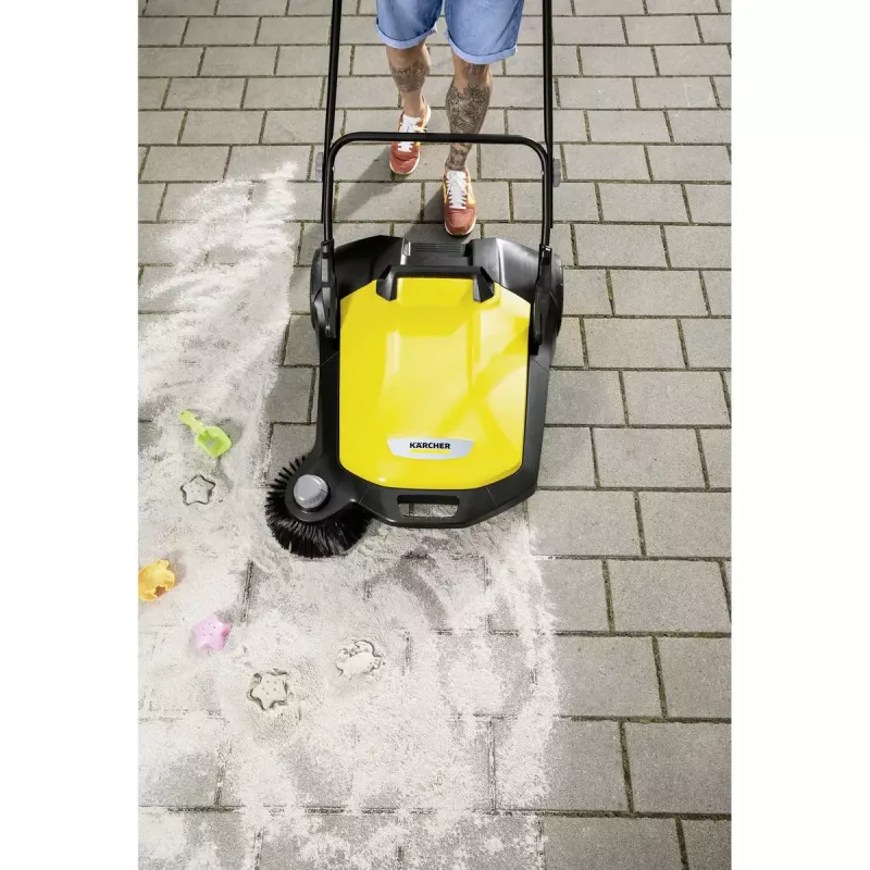 Barredora Kärcher S 6 negra amarilla