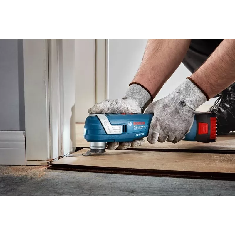 Multicortador inalámbrico multifunción Bosch GOP 18V-34 18 V — herramienta oscilante para cortar, lijar, raspar