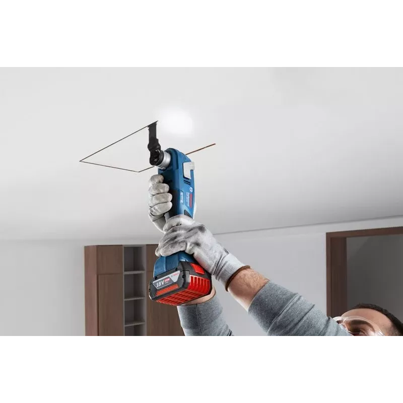 Multicortador inalámbrico multifunción Bosch GOP 18V-34 — herramienta oscilante de 18 V, a batería