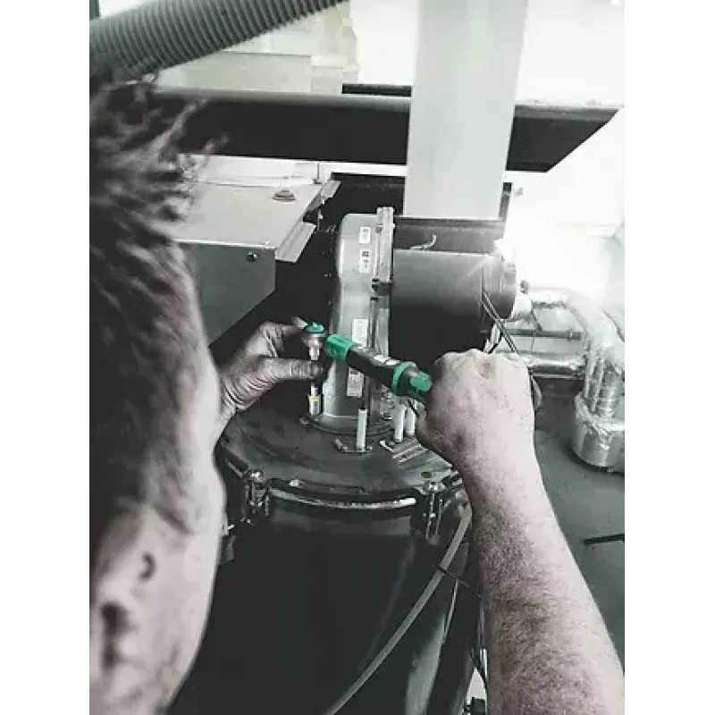 Wera 05075800001 Safe-Torque A 1 llave dinamométrica, accionamiento cuadrado de 1/4", 2-12 Nm, negro/verde
