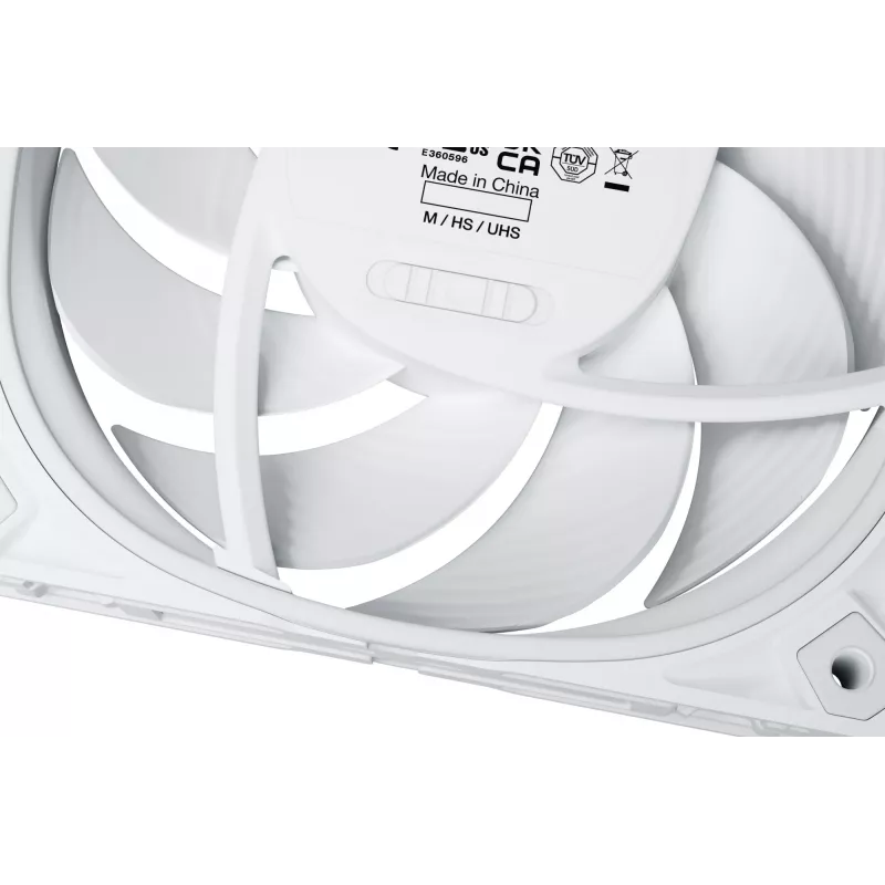 be quiet BL118 Sistema de refrigeración para ordenador Ventilador de caja para ordenador 12 cm Blanco 1 unidad