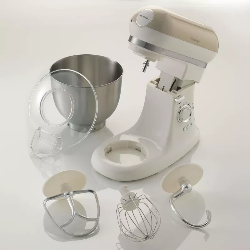 Ariete 1588 Vintage batidora amasadora, batidora planetaria para pan, pizza, tartas y bollería, capacidad 5,5 l, 7 velocidades, 2400 vatios, beige pastel