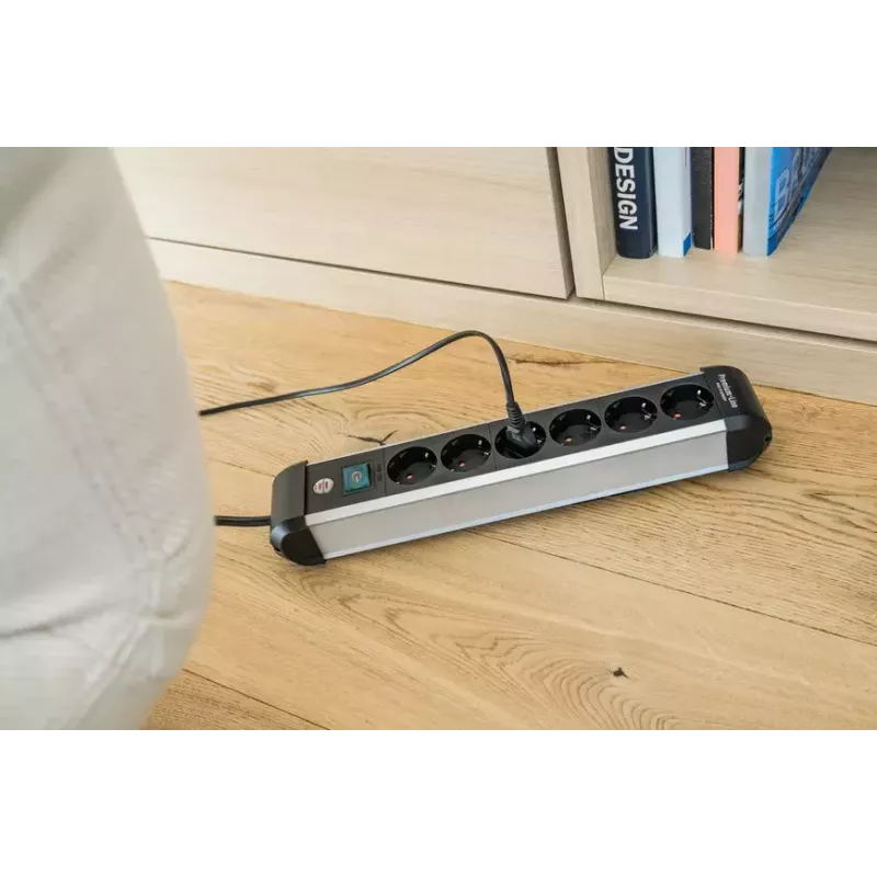 Alargador de corriente Brennenstuhl 1391030600 3m 6 tomas de corriente para interior negro plata
