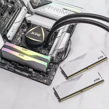 DIMM 64 GB DDR5-6000 (2x 32 GB) kit dual, memoria RAM blanca, AX5U6000C3032G-DCLARWH, Lancer RGB, INTEL XMP
