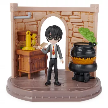 Figura de acción Wizarding World Harry Potter Magical Minis aula de pociones
