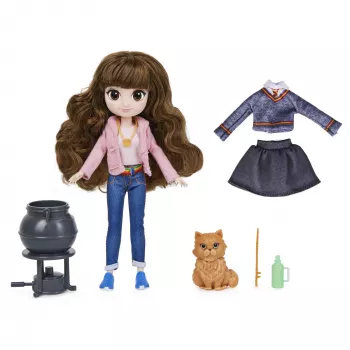 Wizarding World Harry Potter, set de regalo de muñeca Brilliant Hermione Granger de 8