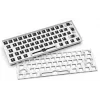Teclado compacto 60 % con cable Sharkoon SKILLER SGK50 S4 — distribución QWERTZ, iluminación RGB, USB, cable de 1,5 m, blanco
