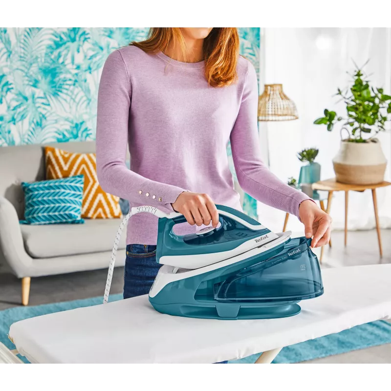 Tefal Express Easy SV6131E0 centro de planchado a vapor, 5,8 bar, 120 g/min, golpe de vapor de 350 g/min, 1,7 l, apagado automático, blanco/turquesa