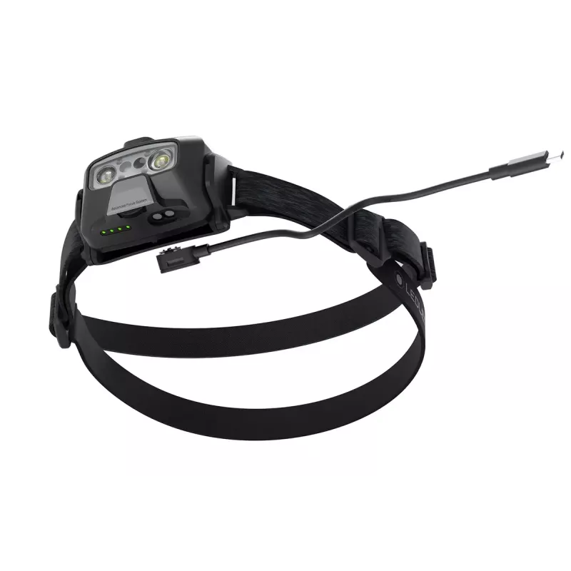 Linterna frontal Ledlenser HF6R Core negra 800 lm IP68