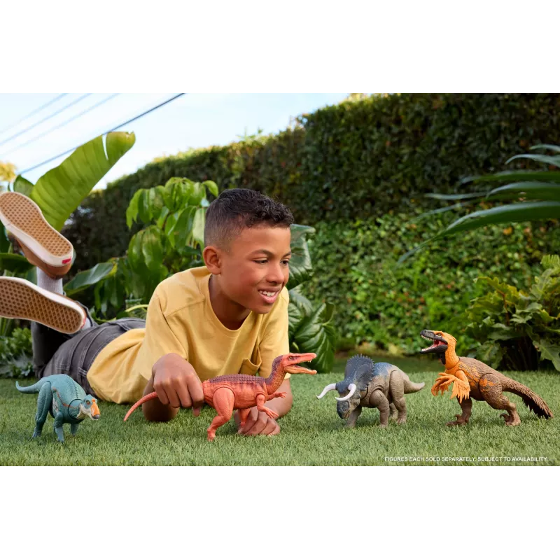 Jurassic World Rebirth Wild Roar Utahraptor juguete de dinosaurio, mordida de ataque y sonido controlados por la cola