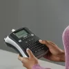 DYMO LabelManager ® ™ 210D - QWZ, QWERTZ, D1, transferencia térmica, 180 x 180 DPI, 12 mm/s, negro, plata