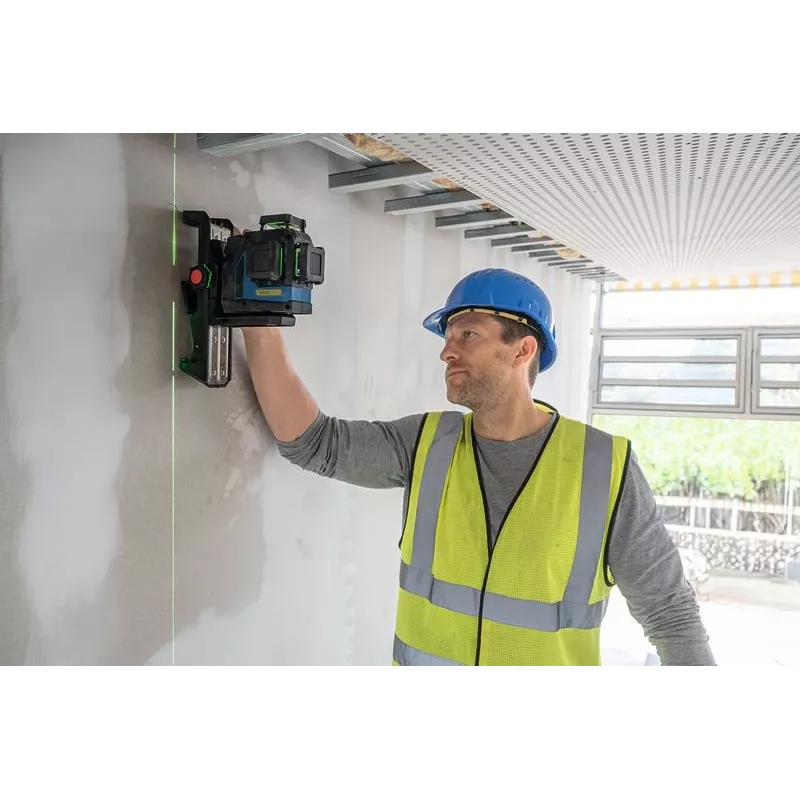 Bosch GLL 12V-100-33 CG Professional láser de líneas verde a batería con soporte LB 10 (0601065400)