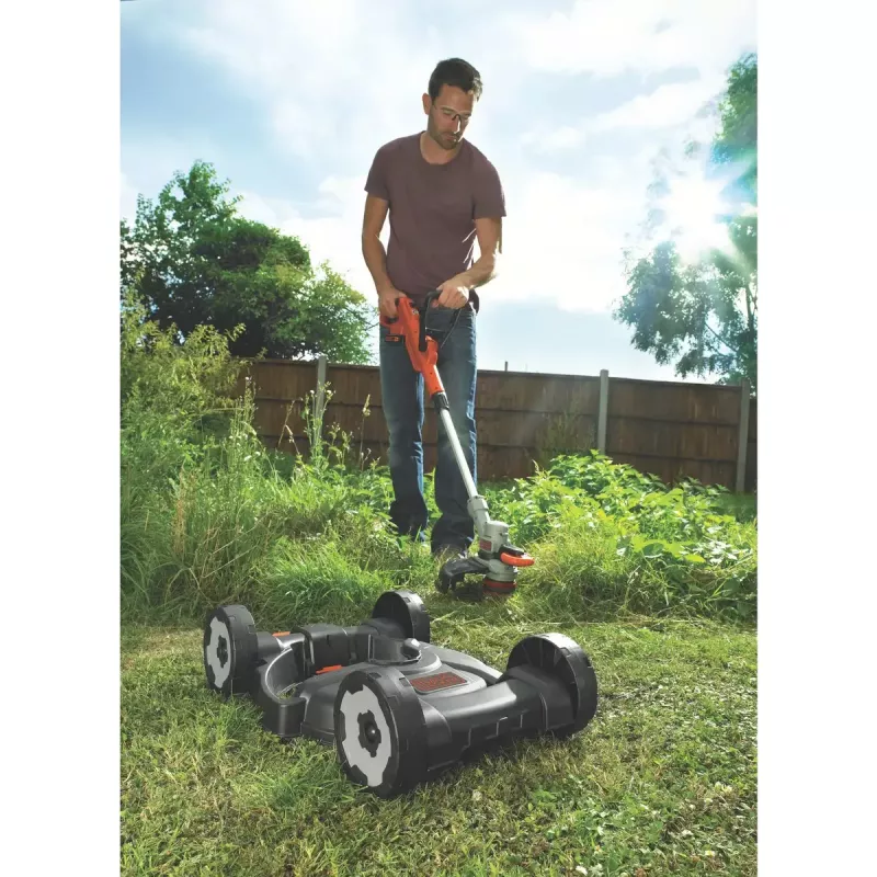 Desbrozadora de hilo Black & Decker STC1820CM-QW
