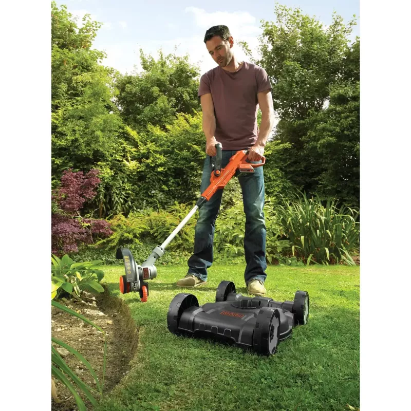 Desbrozadora de hilo Black & Decker STC1820CM-QW