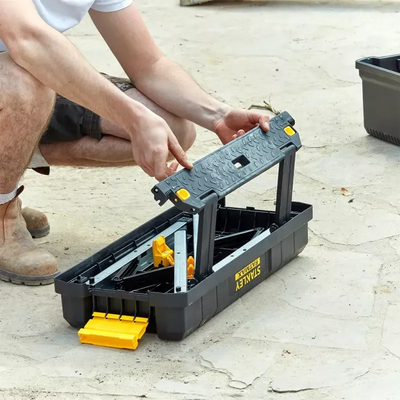 Stanley FatMax FMST81083-1 caja de herramientas con peldaño, plástico, carga de 30 kg, negro/amarillo