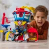 PAW Patrol : Air Rescue, set de juego Pup Squad Adventure Bay Airport, con coche de juguete Chase y lanzador de vehículos, juguete infantil para niños y niñas a partir de 3 años
